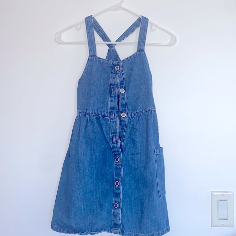ZARA staple! Cute all season overall dress. Goes with everything !